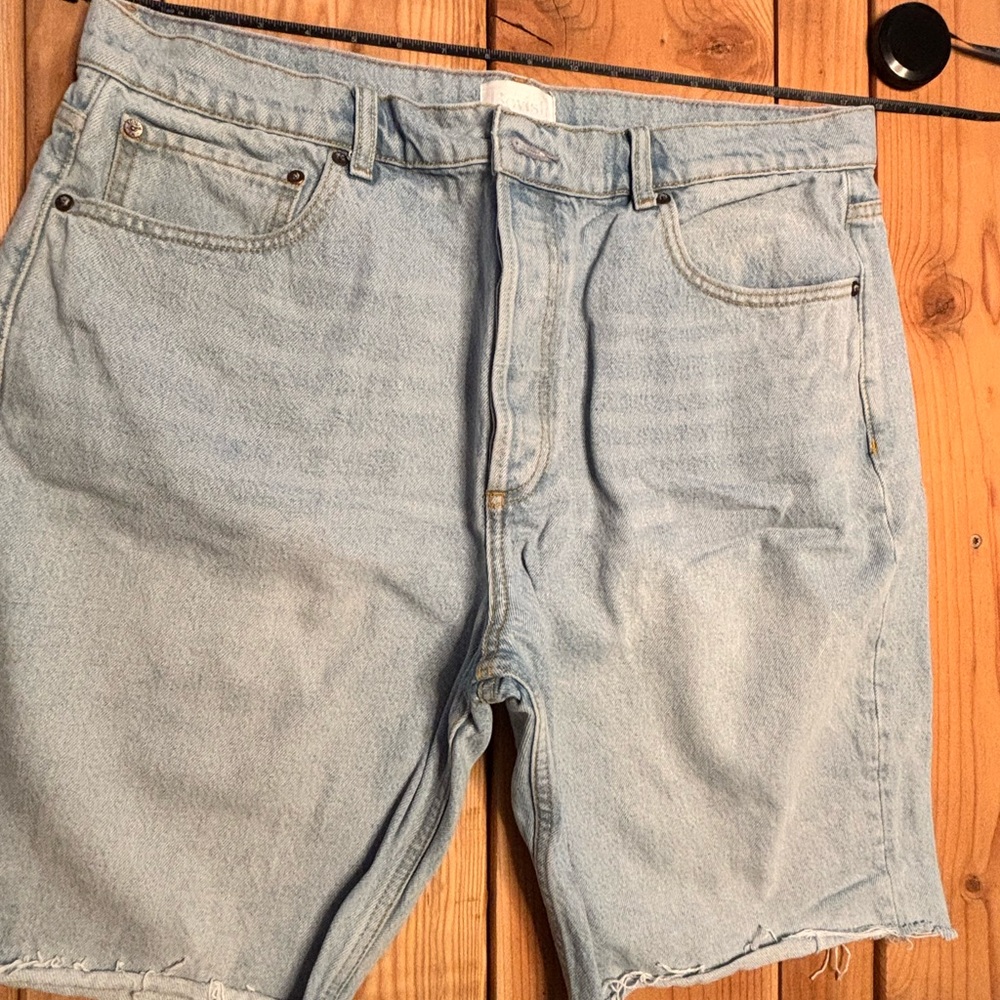 BOYISH “The Bradley” Light Blue Denim Shorts Cutoffs
